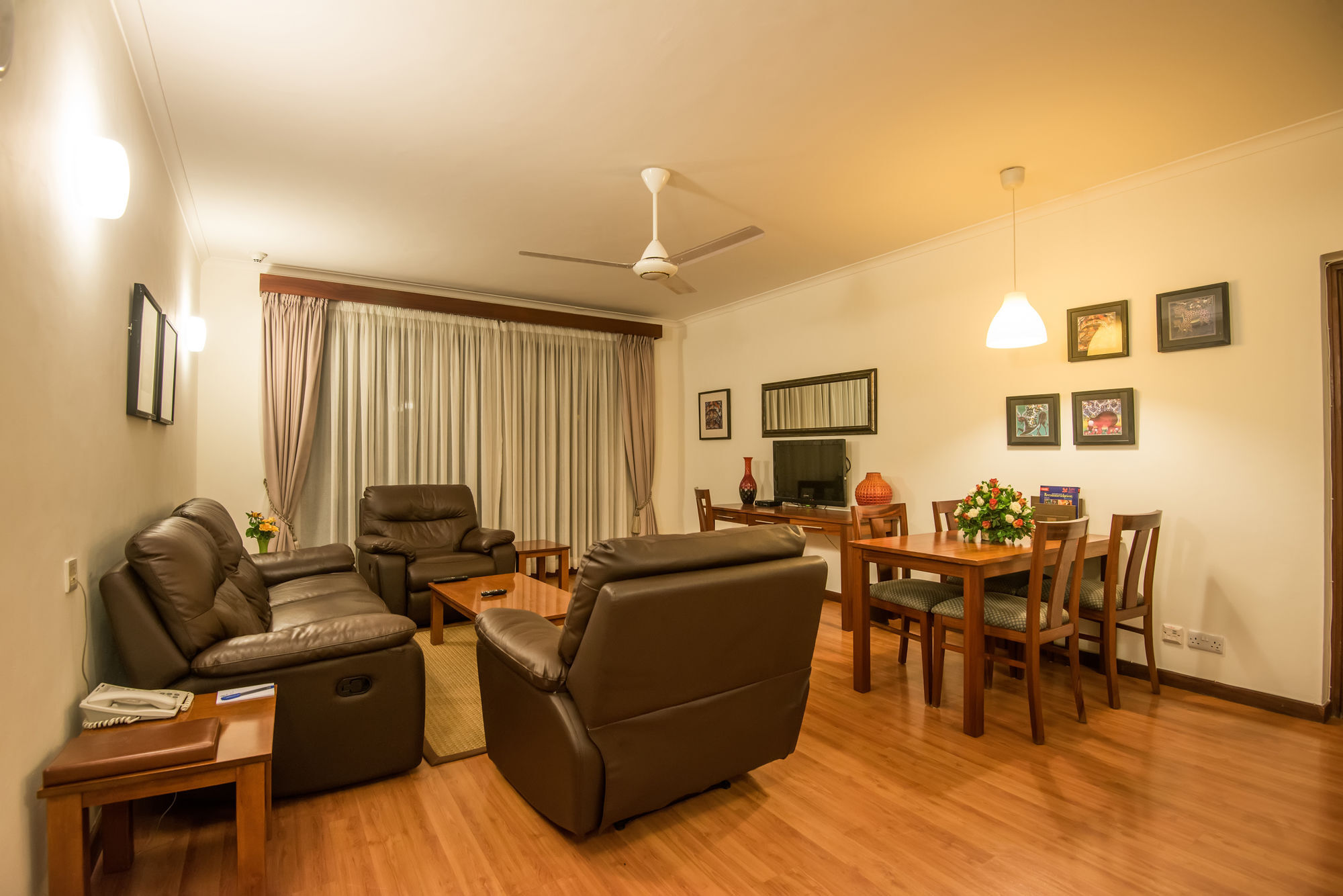 Sea Cliff Court Hotel & Luxury Apartments Dar-es-Salaam Eksteriør bilde