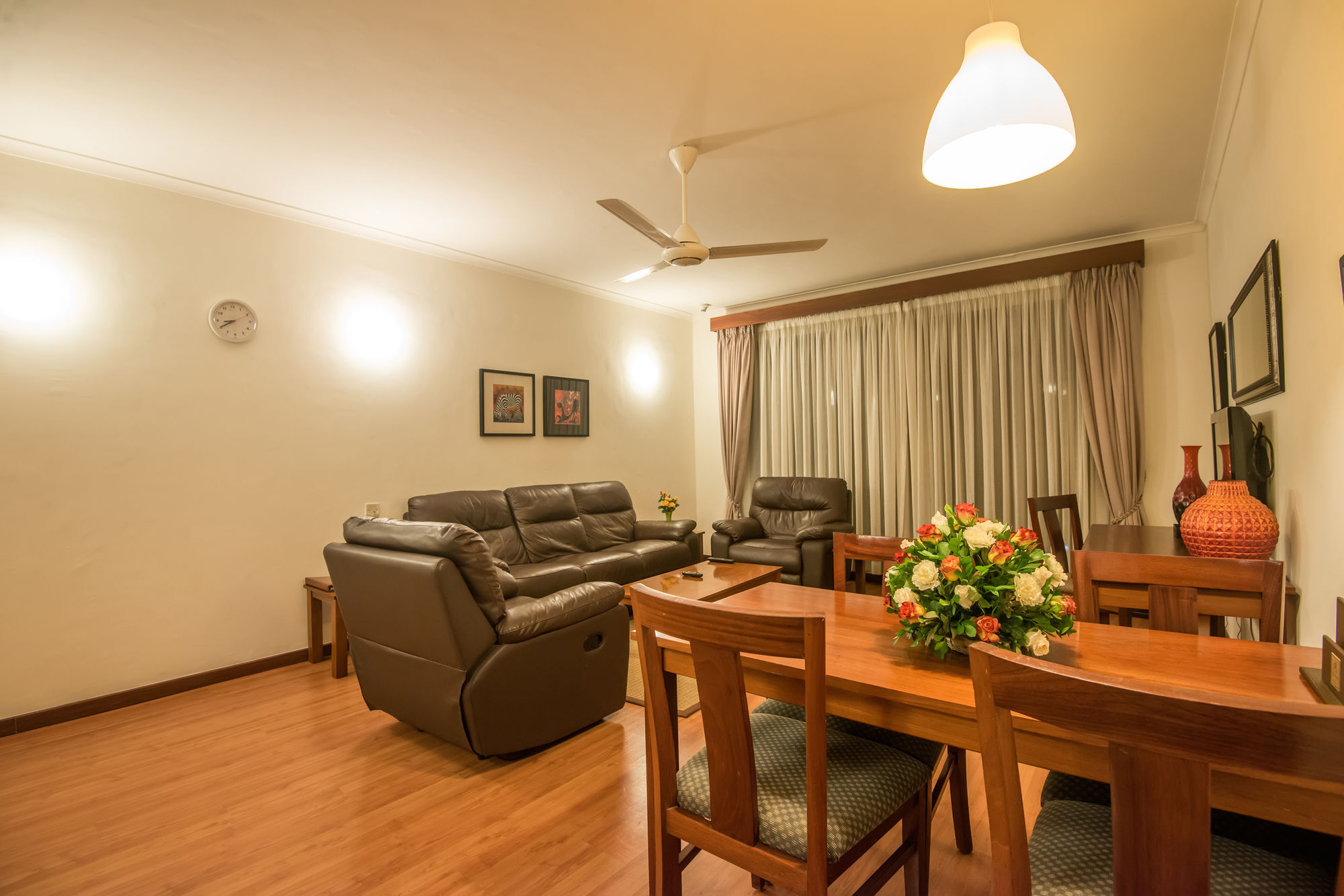 Sea Cliff Court Hotel & Luxury Apartments Dar-es-Salaam Eksteriør bilde